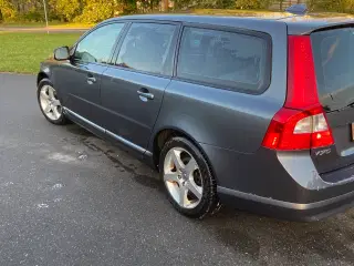 Volvo V70 2,4 D5