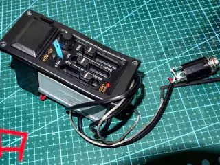 Guitar Preamp - piezo-pickup med batteriholder. 