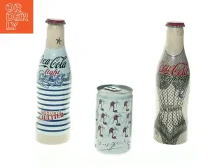 Jean Paul Gaultier Coca-Cola Light flasker og dåse sæt fra Coca-Cola, Jean Paul Gaultier (str. 18 x 5 cm 5 x 9 cm)