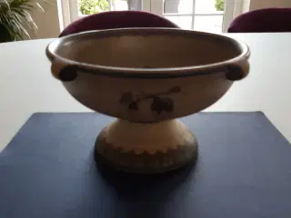 Hjort keramik nr. 109.