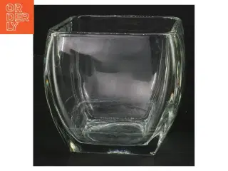 Glaskube vase (str. 11x11 cm)