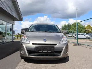 Renault Clio III 1,2 16V Authentique