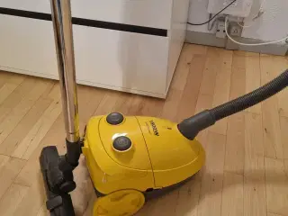 Støvsuger af mærke "DAEVOOD" DC 1500W