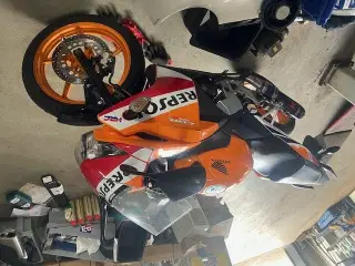 Honsda CBR 125r Nyynet s