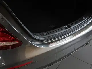 Læssekantbeskytter E Klasse W213 Sedan 2016-2023 - Stål