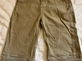 Shorts fra Jeff. 