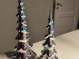 Fine juletræer til fyrfadslys i sølvfarvet