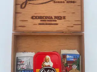 Cigar-trækasse,Rød Orlik Metal, 2 stofm. kr. 60,-