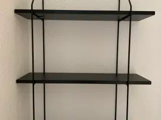 Rigtig fin sort hylde