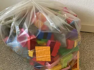 6 kg assorterede Duplo legoklodser
