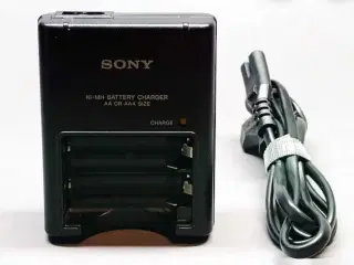 Batterioplader Sony til AA og AAA