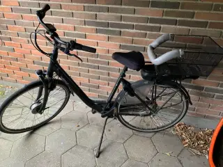 Elcykel kun kørt godt 1000 km.