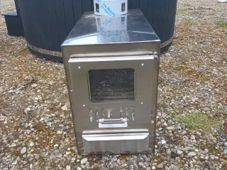 Glasfiber viildmarksbadene med udv. ovnene på lage