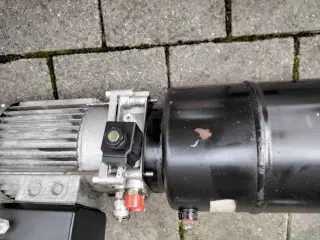 Hydraulikpumpe  med motor 