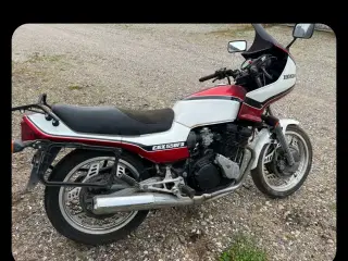 Honda cbx 400-550f  købes 