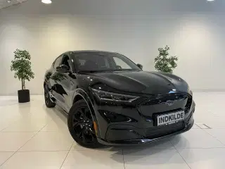 Ford Mustang Mach-E 70 Premium Standard Range AWD