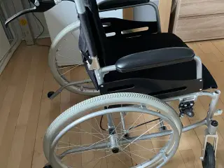 Letvægts kørestol