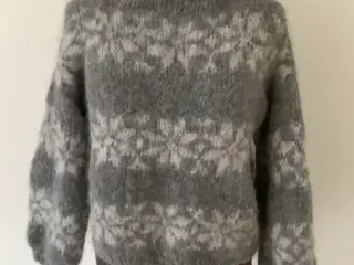 Sarah Lund i alpaca i nyt design 