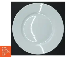 Hvid middagstallerken fra IKEA (str. Ø. 21,5 cm)