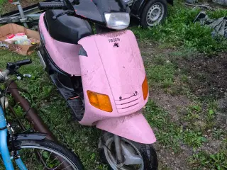  Vespa Old Zip 