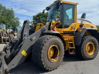 Volvo L 90 H KUN 5400 TIMER OG LANG BOM!
