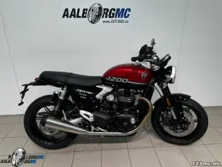Triumph Speed Twin 1200 Carnival Red / Sapphire Black