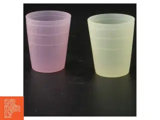 Tupperware plastikkrus fra Tupperware (str. 5,5 cm)