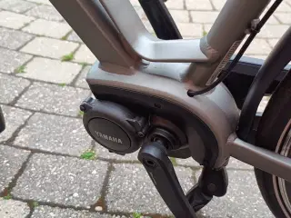 Batavus EL cykel