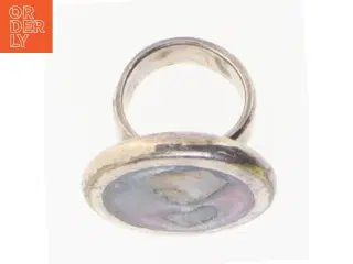 Ring med sten (str. 53 mm)