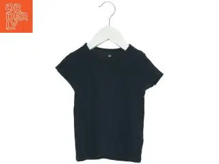 T-Shirt fra H&M (str. 104 cm)