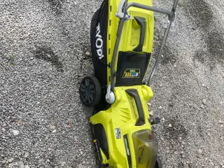 Ryobi pleneklipper 