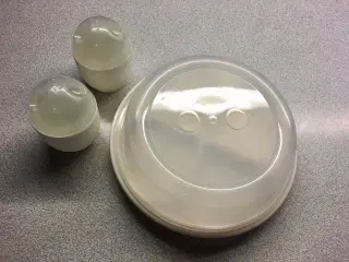 Æggekoger og spejlæg tallerken til mikro