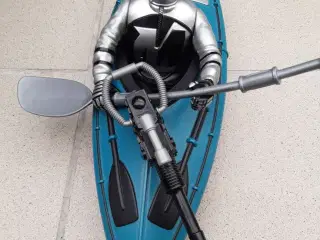 Actionmand med båd 