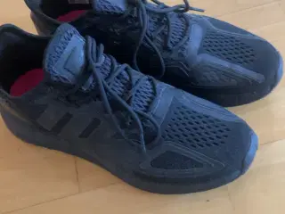 Nye Adidas sko