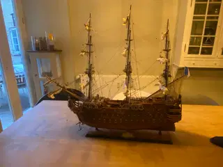 Modelskib Royal Louis