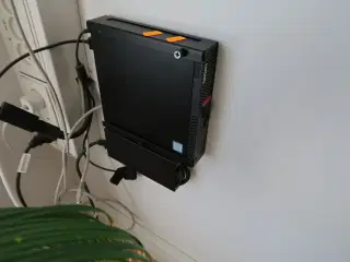 Computer LENOVO ThinkCentre