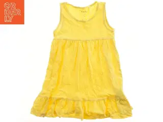 Sommerkjole fra Basic needs (str. 98)