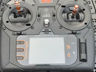 Sender Spektrum NX6