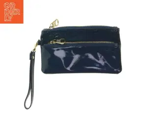 Blålakeret clutch (str. 19x11,5 cm)