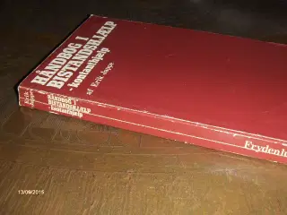 BOG: ERIK JAPPE - HÅNDBOG I BISTANDSHJÆLP - 1986