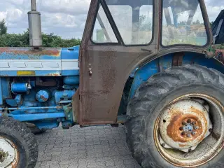 Ford 3000