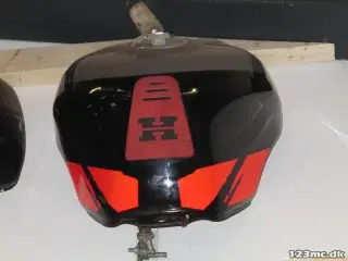 Tank