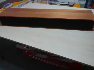 Soundbar/Lydmøbel LEMUS Piano