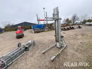 Materialehejs Sumner 2020