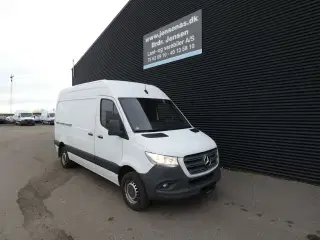 Mercedes-Benz Sprinter 319 3,0 CDI A2 H2 RWD 190HK Van 6g