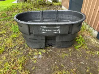 Drikkekar eller have bassing