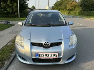 Toyota auris 1.6