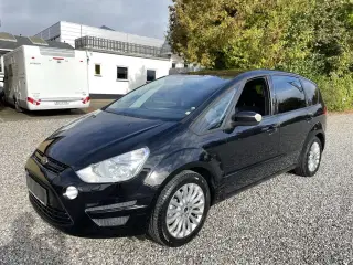 Ford S-Max 7 Sæder 2,0 TDCi Titanium 140HK 8g Aut.