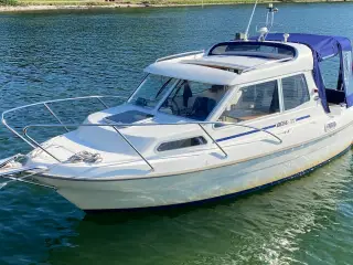 Bella 703 motorbåd