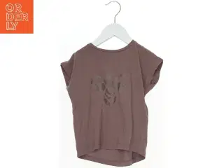 Kortærmet T-shirt med logo fra Hummel (str. 104)